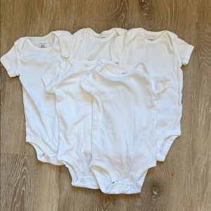 Carter’s White Short Sleeve Bodysuits - Set of 5 Size 6 Months